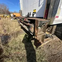2000 FORD F650 Box Truck - view 10 of 22