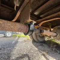 2000 FORD F650 Box Truck - view 17 of 22