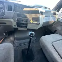 2006 STERLING L7500 - view 8 of 37