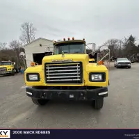 2000 MACK RD688S - view 4 of 29