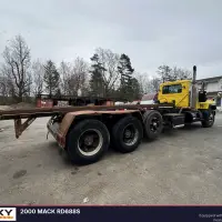 2000 MACK RD688S - view 2 of 29