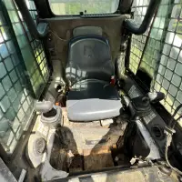 2007 BOBCAT T300 - view 8 of 23