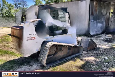 2007 BOBCAT T300 - view 3 of 77
