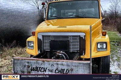 2002 FREIGHTLINER FL70 - view 3 of 84