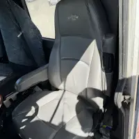 2013 PETERBILT 389 - view 18 of 38