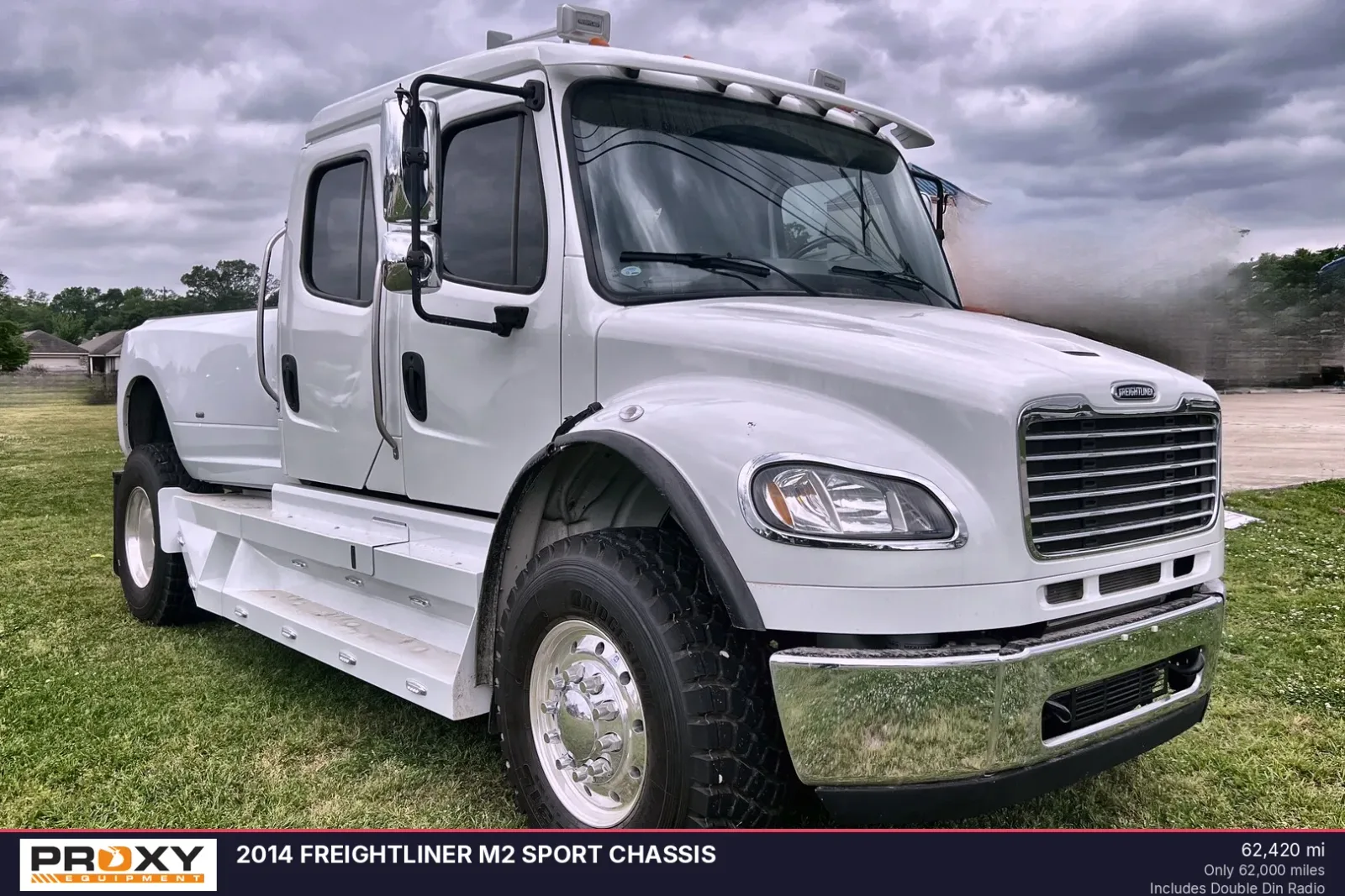 2014 FREIGHTLINER M2 Sport Chassis