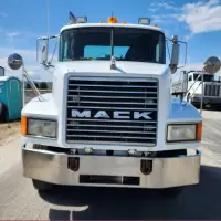 1998 MACK CH613 - view 3 of 30