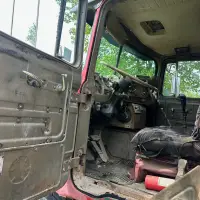 1977 MACK DM685 - view 10 of 36