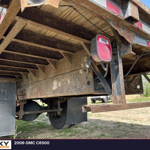 2006 GMC C6500 - view 9 of 25