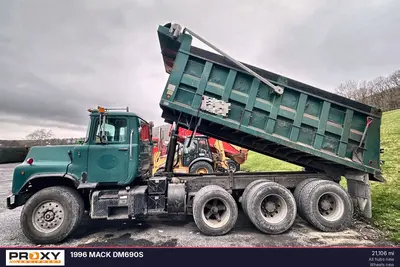 1996 MACK DM690S - view 3 of 92