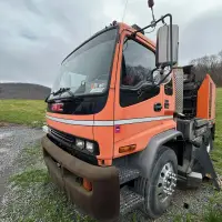 2002 GMC T1500 - view 8 of 36
