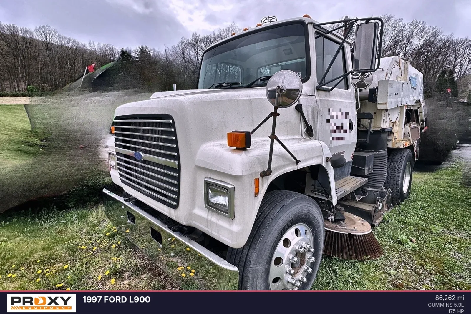 1997 FORD L900