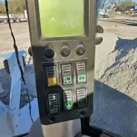 2006 NEW HOLLAND LW130B - view 11 of 39