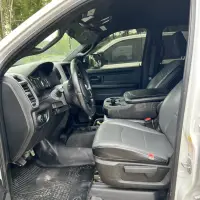 2022 RAM 3500 - view 7 of 15