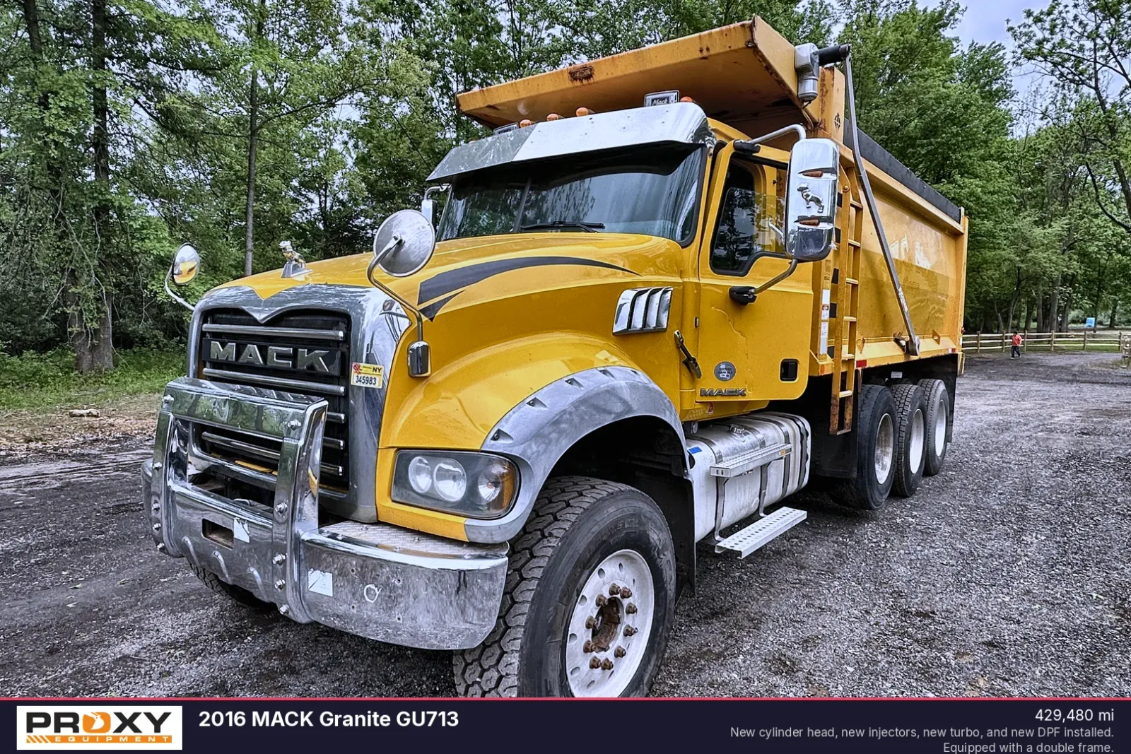 2016 MACK Granite GU713