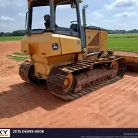 2015 DEERE 650K - view 3 of 18