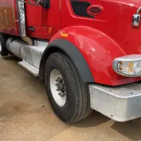 2017 PETERBILT 567 - view 9 of 23