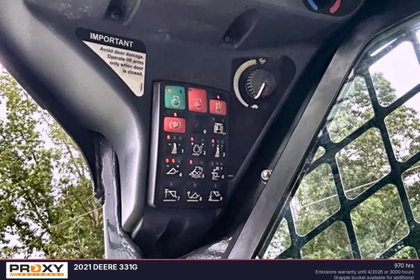 2021 DEERE 331G
