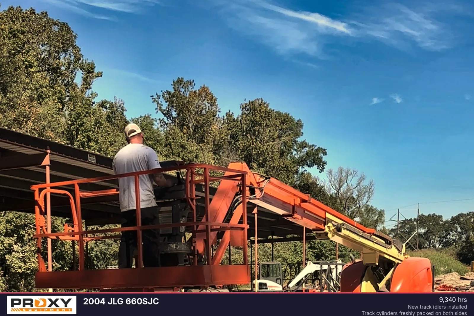 2004 JLG 660SJC