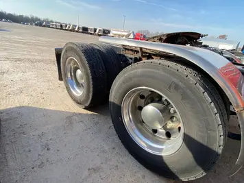 2020 PETERBILT 579 - view 1 of 45