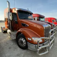 2020 PETERBILT 579 - view 4 of 69