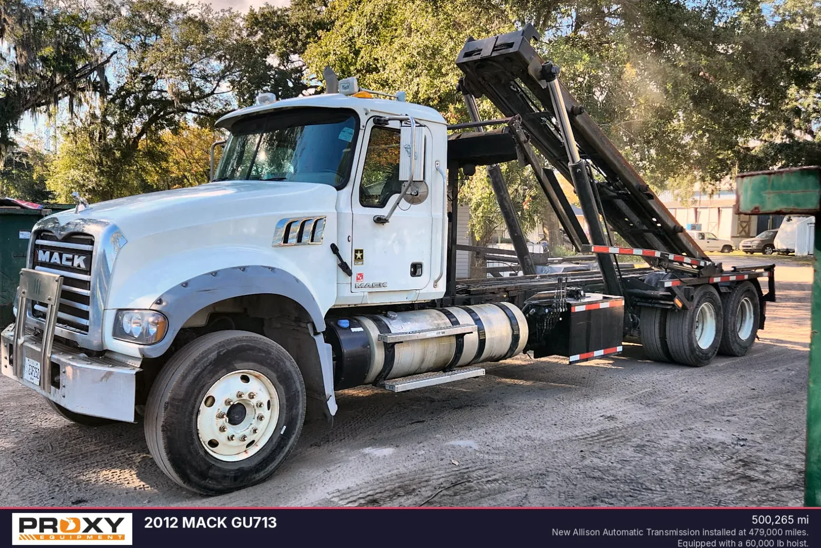 2012 MACK GU713