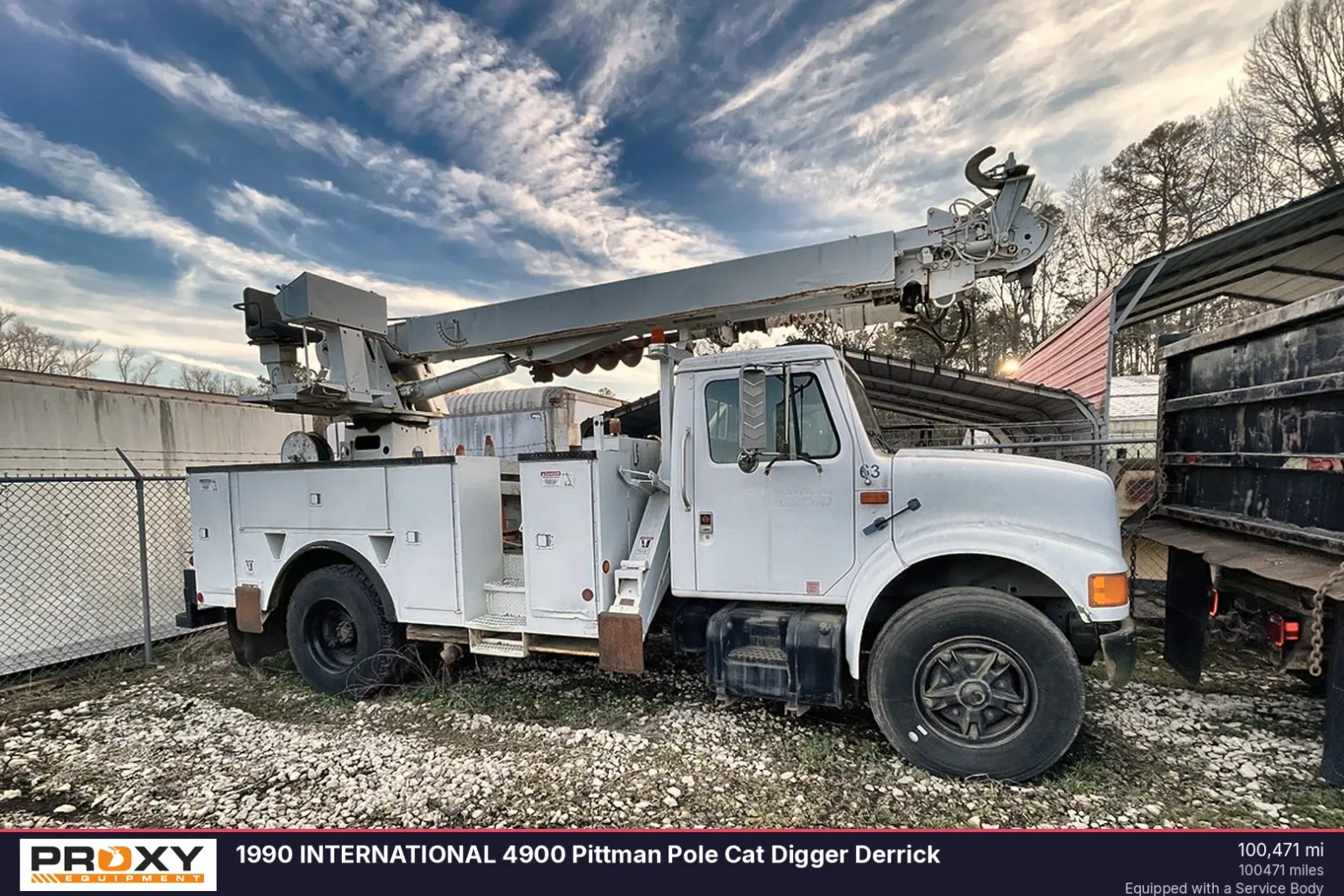 1990 INTERNATIONAL 4900 Pittman Pole Cat Digger Derrick