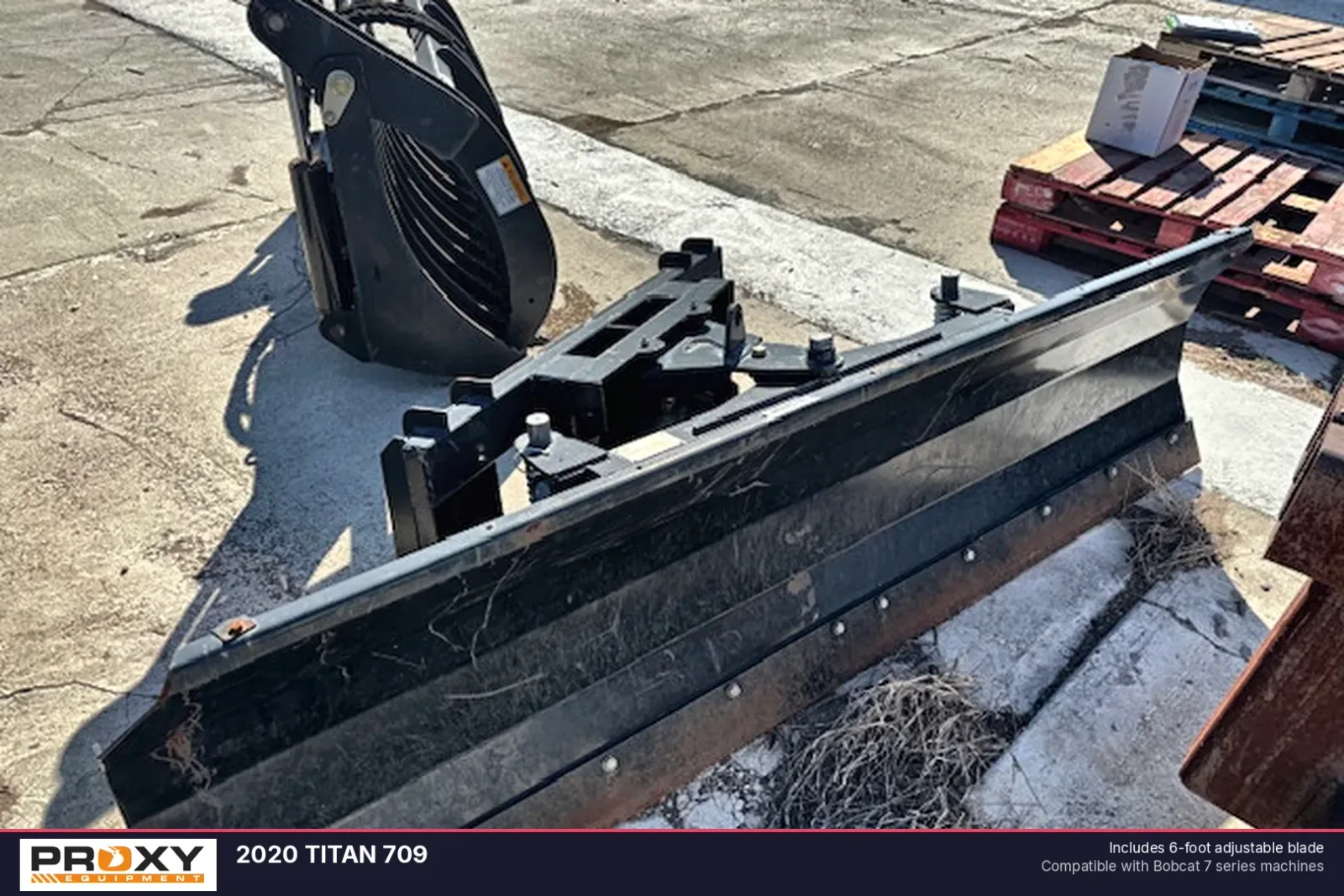 2020 TITAN 709