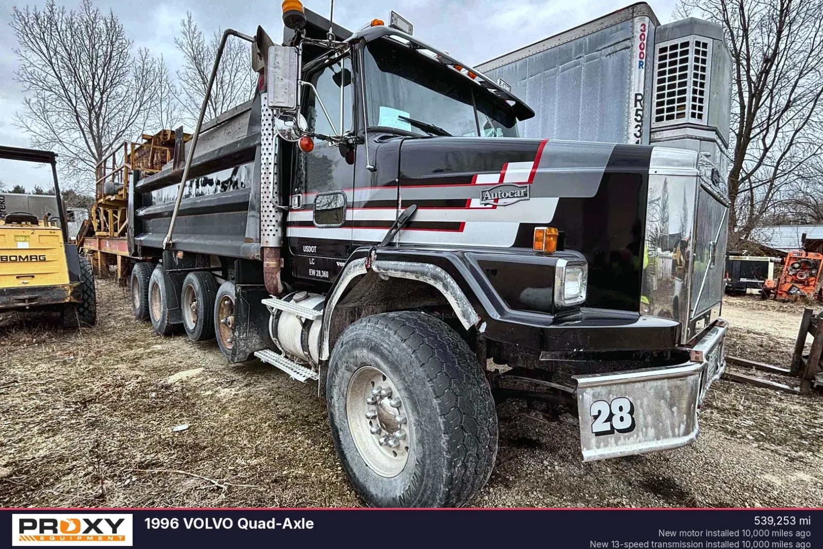 1996 VOLVO Quad-Axle