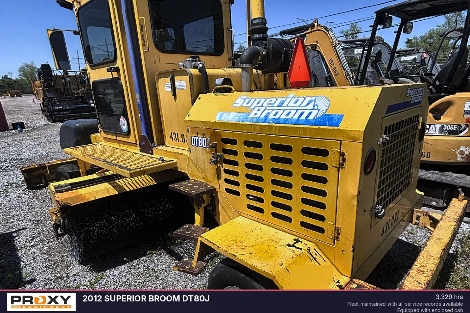 2012 SUPERIOR BROOM DT80J