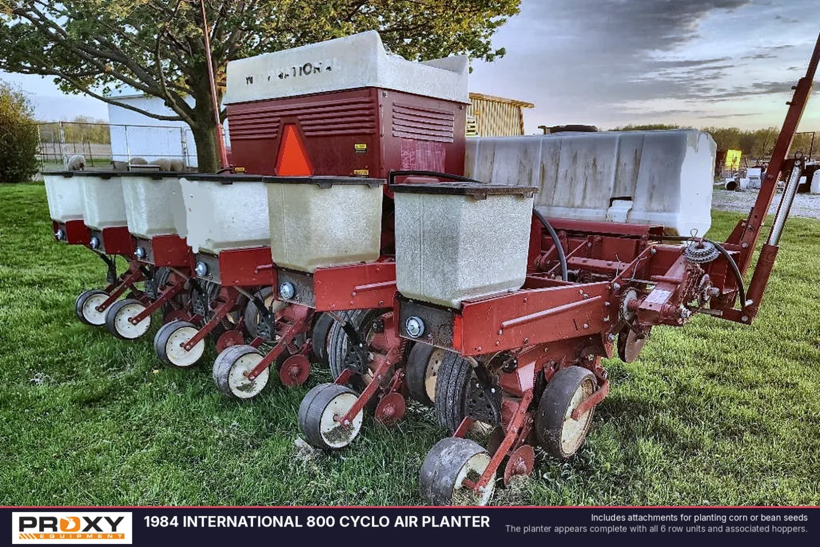1984 INTERNATIONAL 800 CYCLO AIR PLANTER