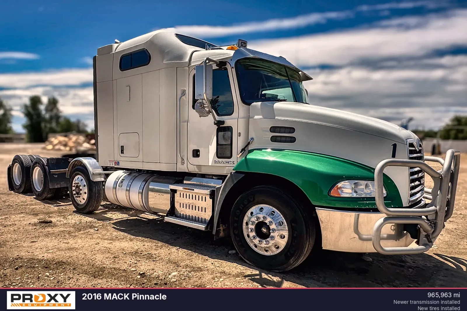 2016 MACK Pinnacle