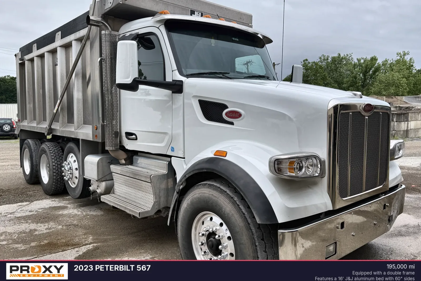 2023 PETERBILT 567