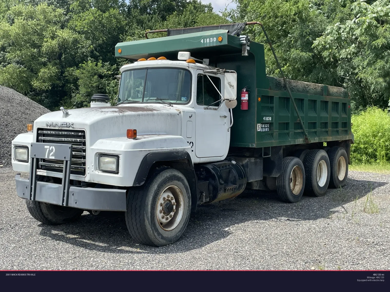 2001 MACK RD 690S Tri Axle