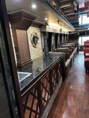 1998 PREVOST XL 45' Executive Coach - view 17 of 29