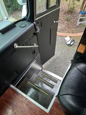 1998 PREVOST XL 45' Executive Coach - view 18 of 29