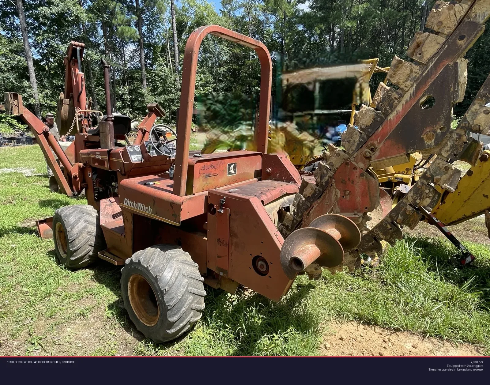 1998 DITCH WITCH 4010DD Trencher/ Backhoe