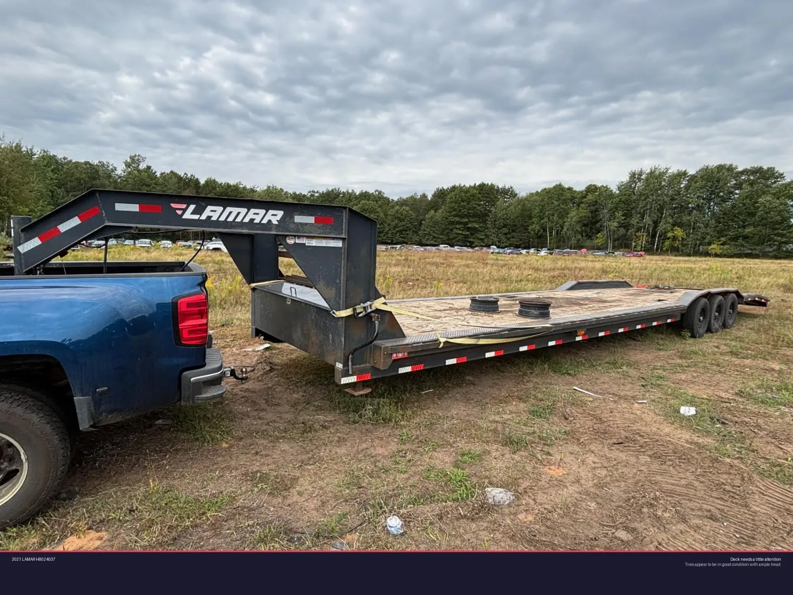 2021 LAMAR H8024037