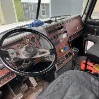 1999 MACK CH-613 - view 12 of 31
