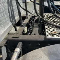 1999 MACK CH-613 - view 19 of 31