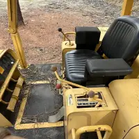 1985 DEERE 750B - view 10 of 30