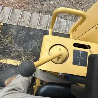 1985 DEERE 750B - view 14 of 30