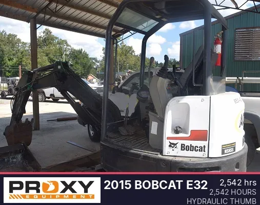 2015 BOBCAT E32