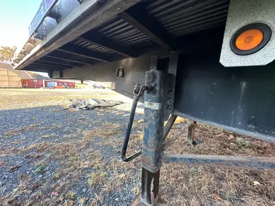 2012 UTILITY 53'X102 High Flat - view 19 of 21
