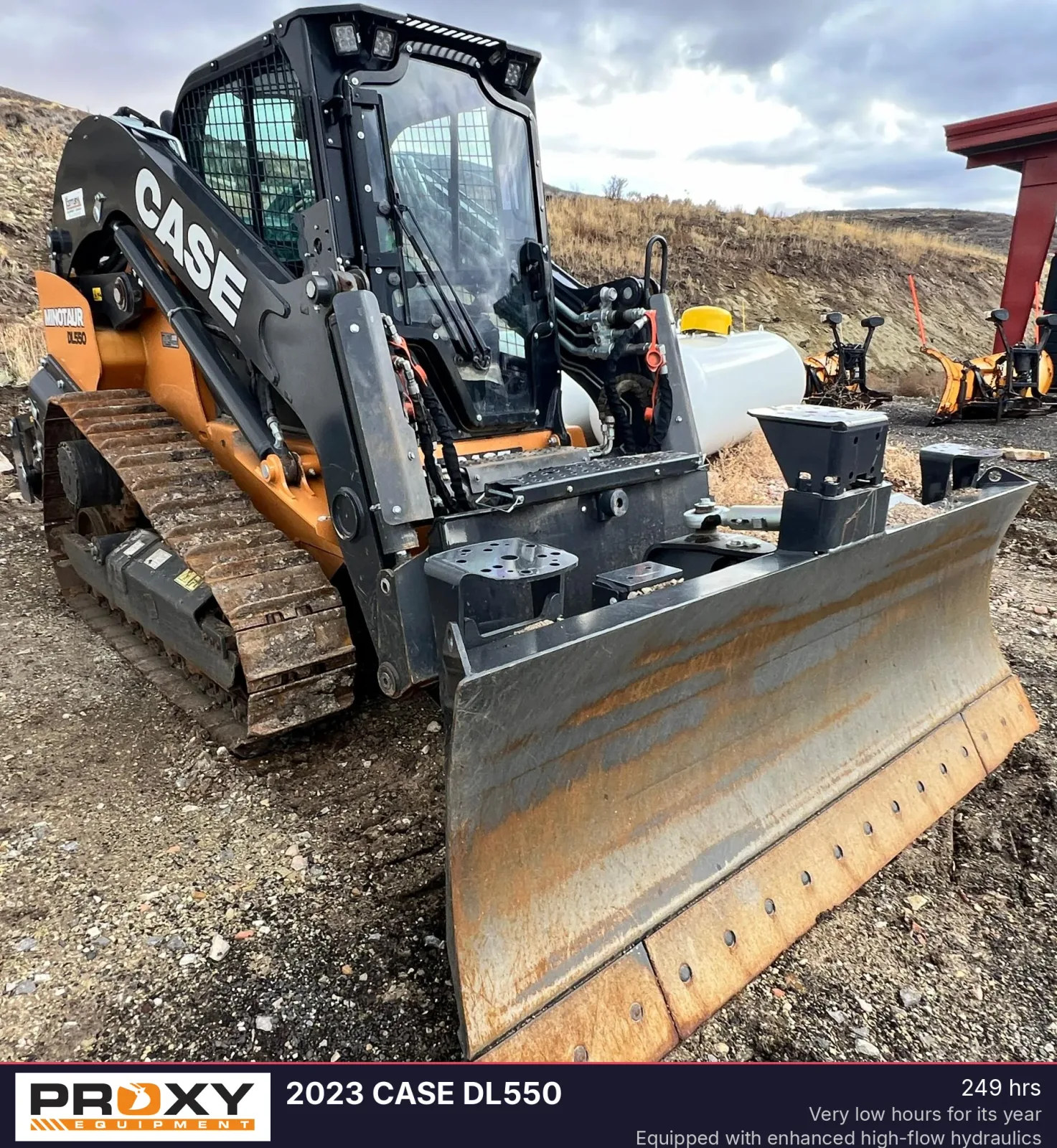 2023 CASE dl550