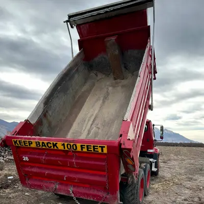 2014 FREIGHTLINER 108 SD Dump Truck - view 6 of 30