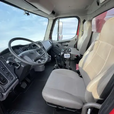 2014 FREIGHTLINER 108 SD Dump Truck - view 12 of 30