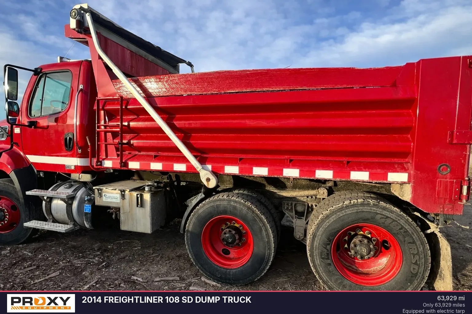 2014 FREIGHTLINER 108 SD Dump Truck