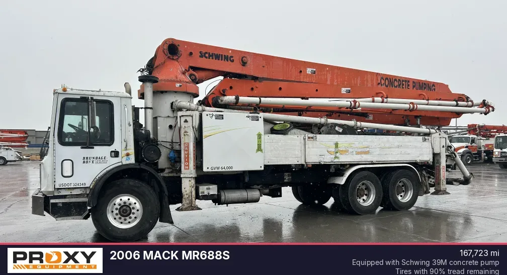 2006 MACK MR688S
