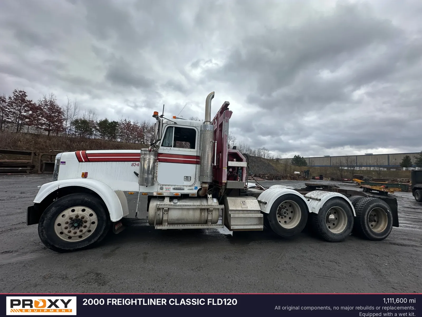 2000 FREIGHTLINER Classic FLD120